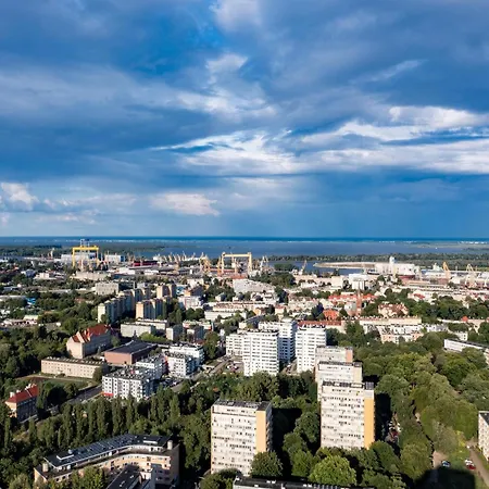 In With Pool And Terrace 아파트