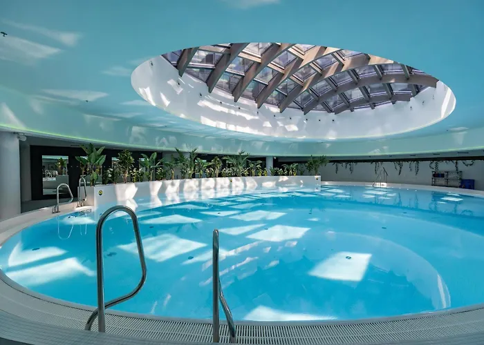 In With Pool And Terrace * 슈체친