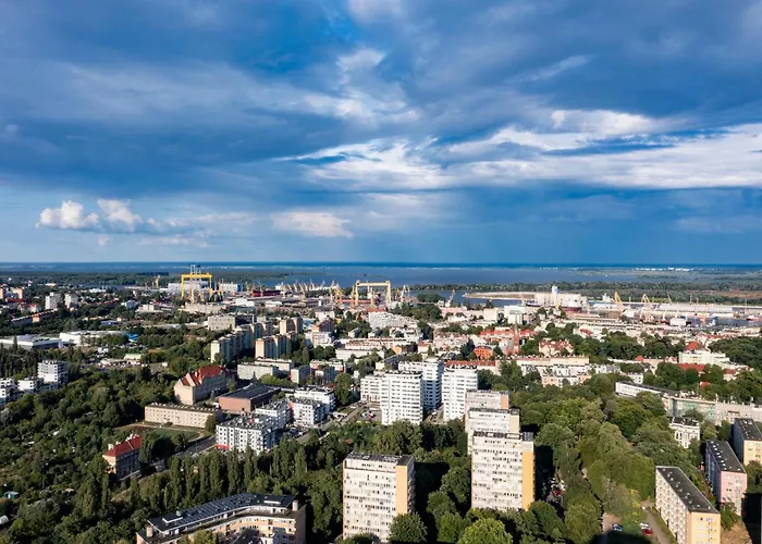 In With Pool And Terrace شقة